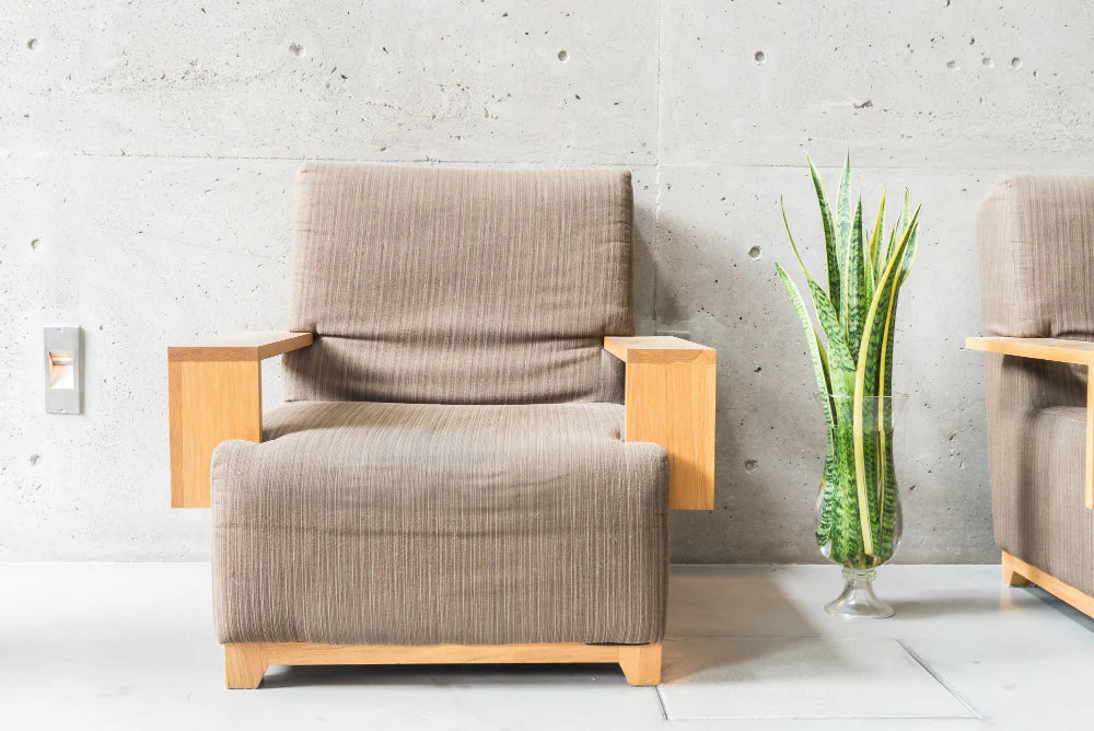 How to Style Your Armchair with Cushions and Throws