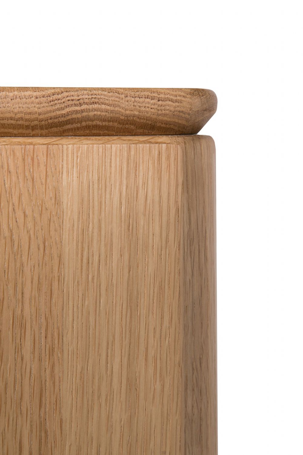 Modern Natural Oak Tall 5 Drawer Chest and Pin Style Legs