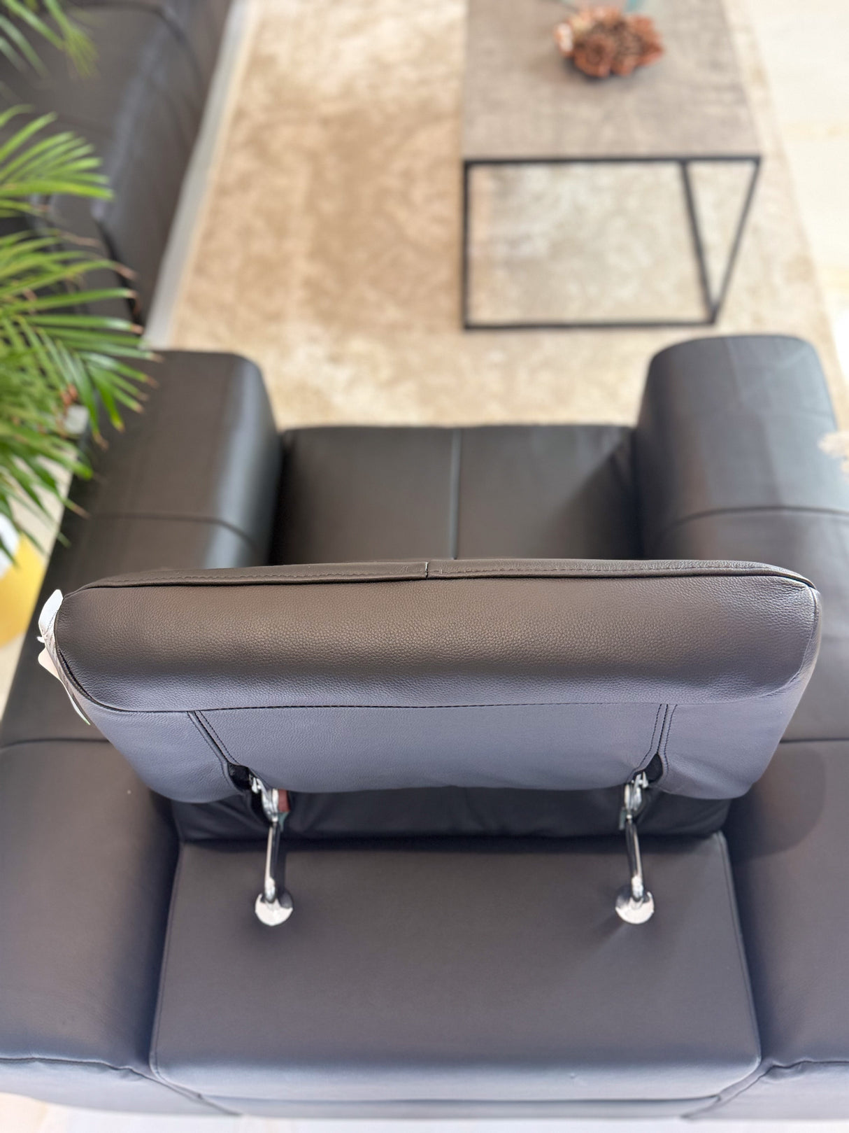 Richmond Electric Recliner Sofa Black Armchair - Ready2Go Furniture