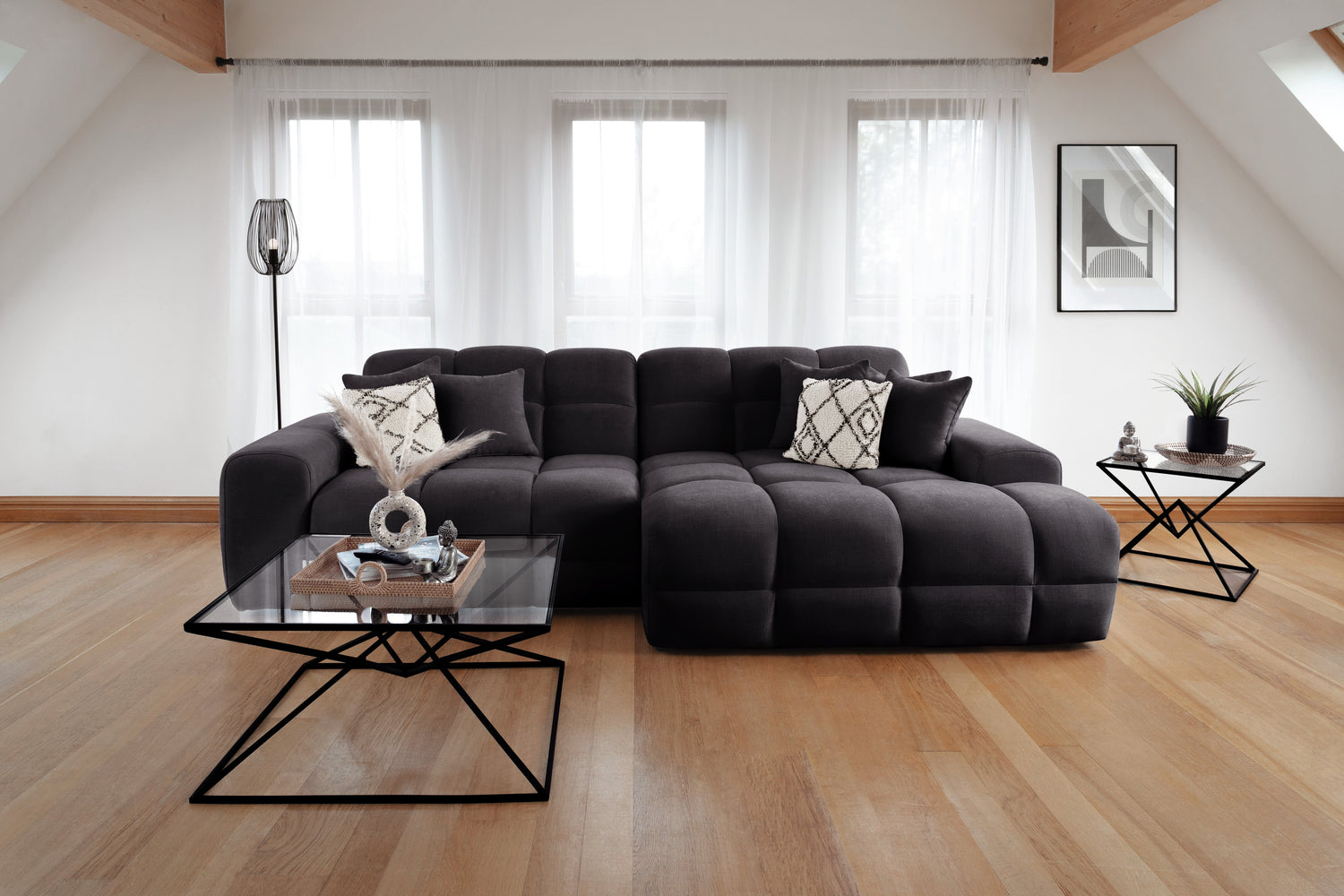 Jacob Sofa Black Right Hand Facing Corner - Ready2Go Furniture