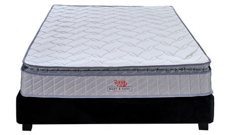 White Pillow Top 4ft6 Double Mattress with Pocket Sprung and Roll Pack Design